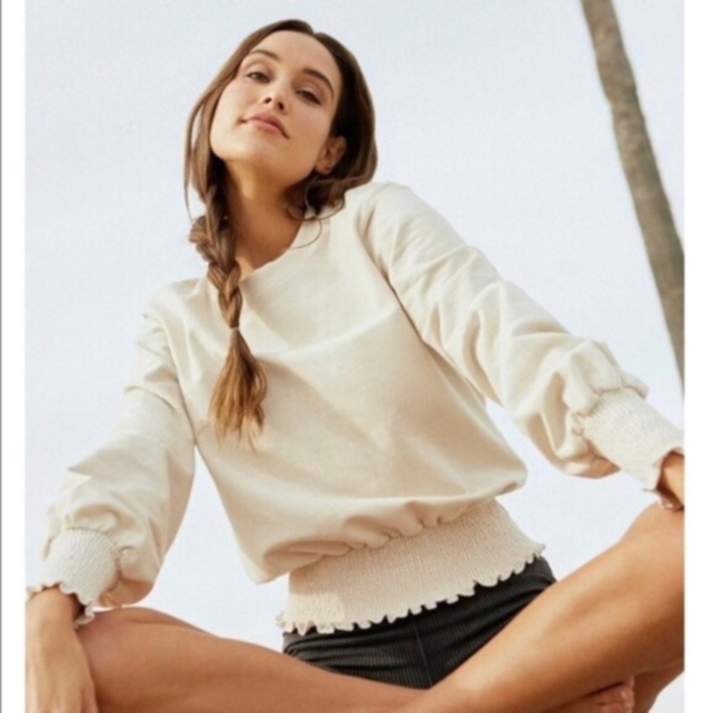 NWT spiritual gangster raena smocked billow crew sweater ruched gathered S small